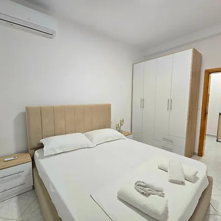 Rustic Center Vibes Apartment *