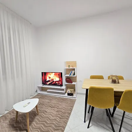 Rustic Center Vibes Apartment Tirana