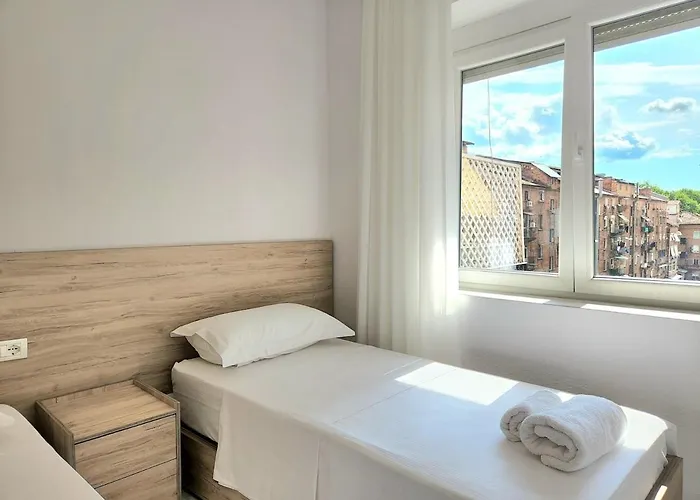 Comfort Apartamento Tirana